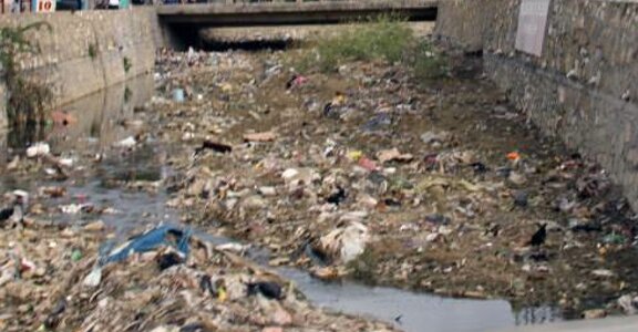 water and refuse mix